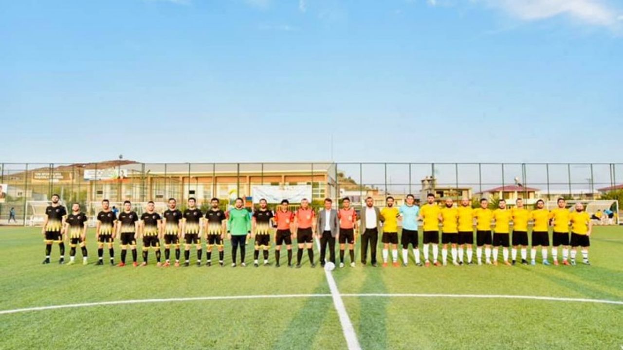BAŞKAN OKUMUŞ;TÜRKOĞLU İLÇEMİZ HEM SPORCUNUN, HEM DE SPORUN YANINDA