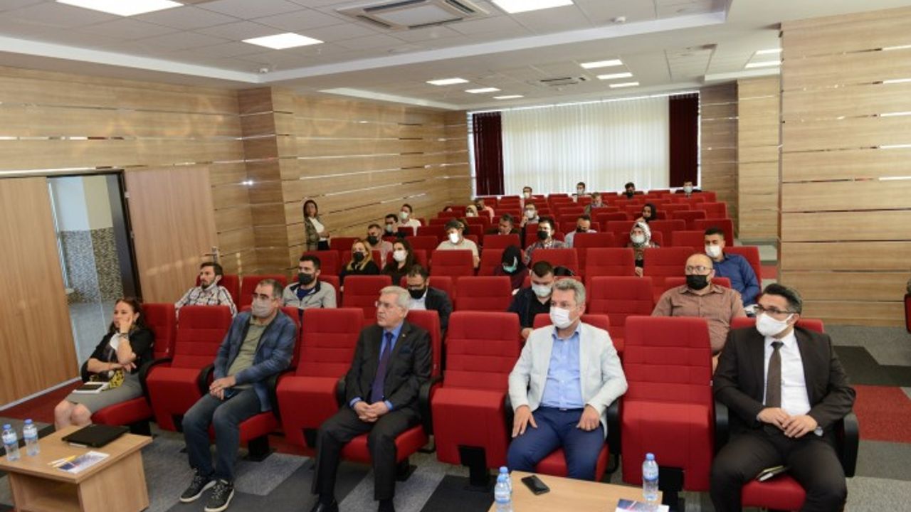 Teknokent’te Teknoloji Odaklı Sanayi Hamlesi Dijital Dönüşüm Çağrısı Bilgilendirme Toplantısı Gerçekleştirildi