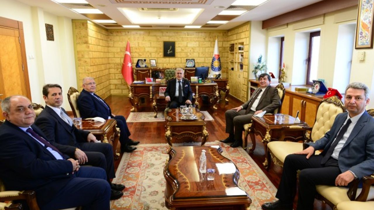 Üniversitemiz EXPO 2023’te de Aktif: EXPO 2023 Uluslararası Temsilcisi Büyükelçi Erdoğan Kök Üniversitemiz Rektörü Prof. Dr. Niyazi Can’ı Ziyaret Etti