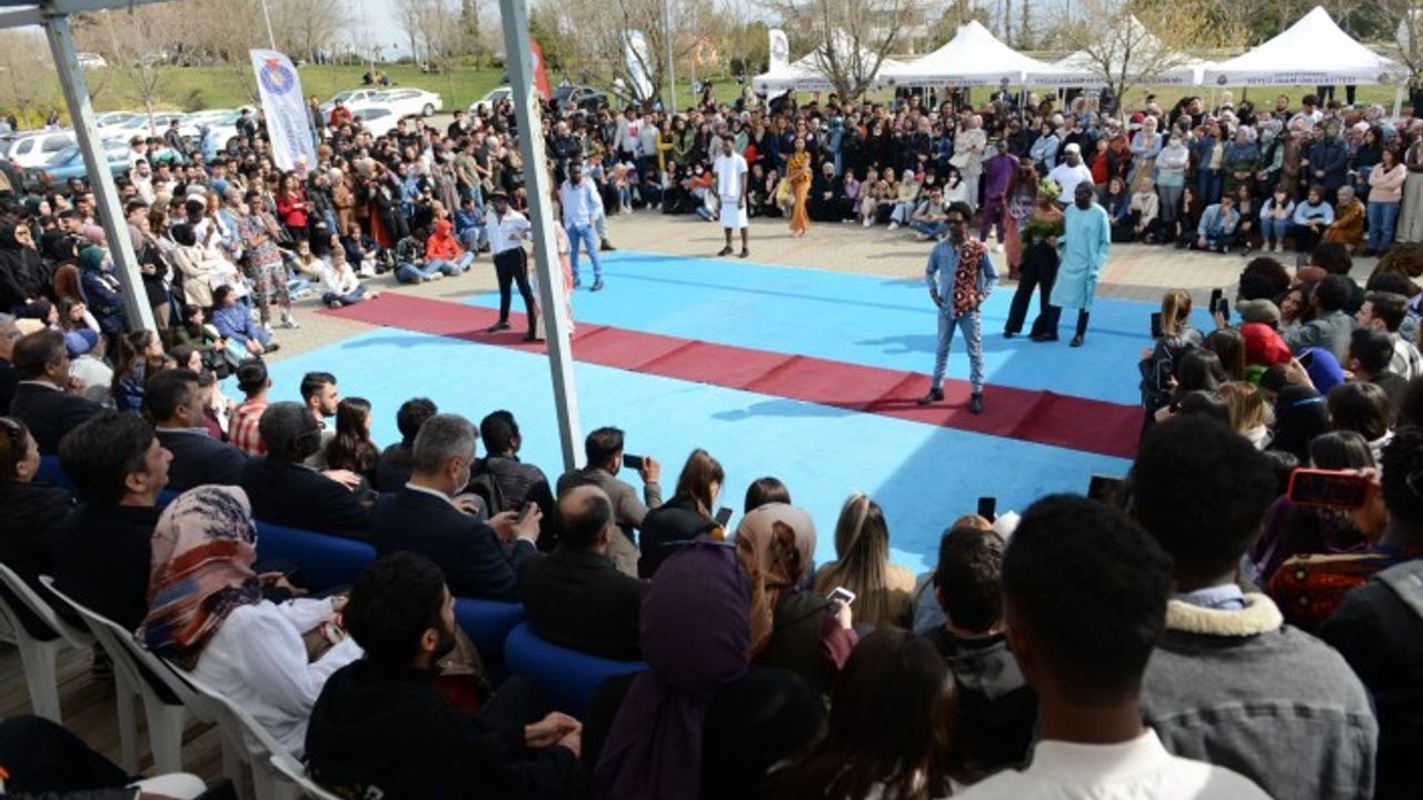 Üniversitemizde Gerçekleştirilen Afrika Günü Etkinliği, Kıtanın Kültürünü KSÜ’ye Taşıdı