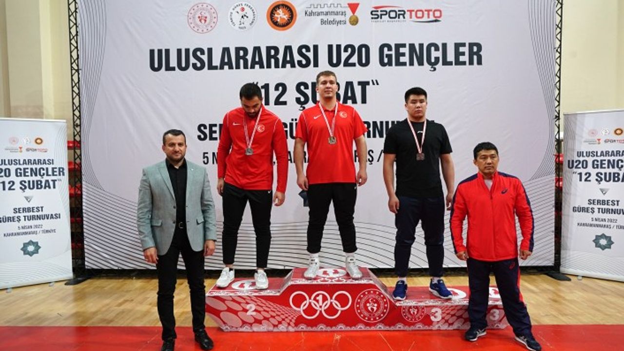Büyükşehir Uluslararası U20 Serbest Güreş Turnuvası’na Ev Sahipliği Yaptı