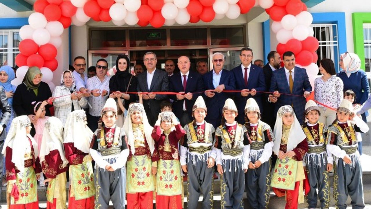 Başkan Güngör Anaokulu’nun Açılışına Katıldı