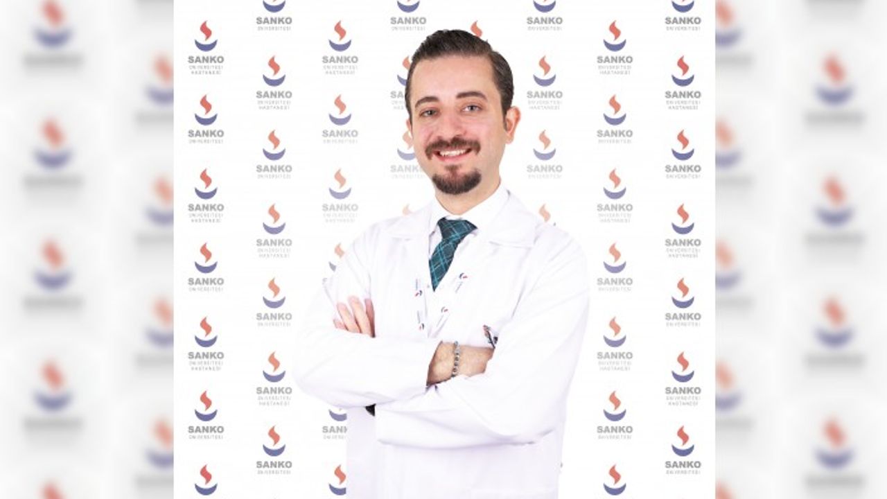 ÇOCUKLARA UYGUN GÜNEŞ KREMİ VE GÜNEŞ GÖZLÜĞÜ SEÇİMİ