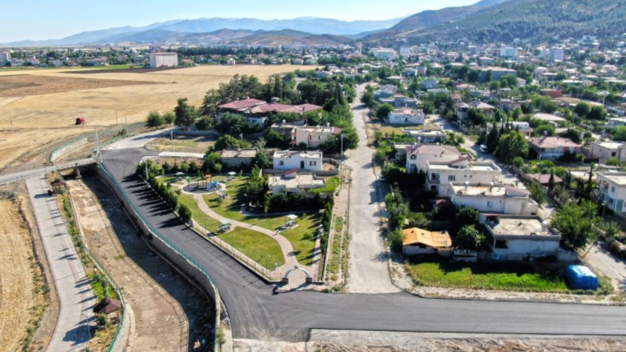 Türkoğlu Devlet Hastanesi Yolu Büyükşehir’le Yenilendi
