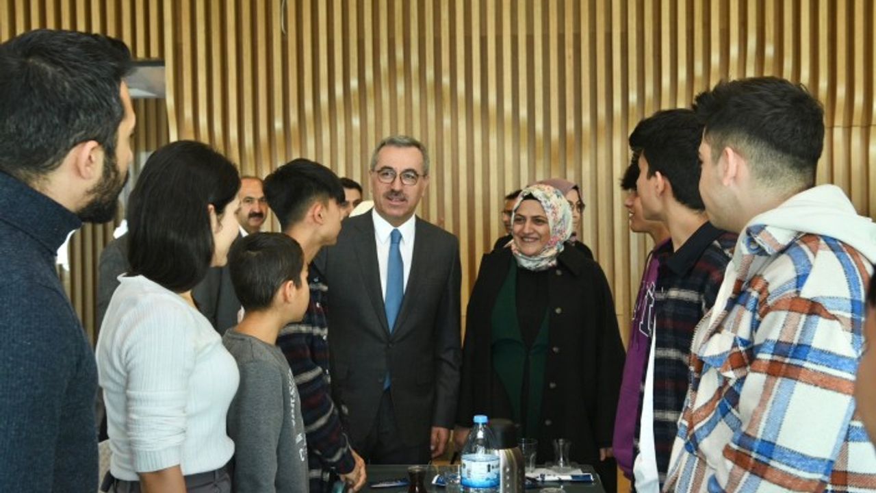 Başkan Güngör: “Her Zaman Yavrularımızın Yanındayız”
