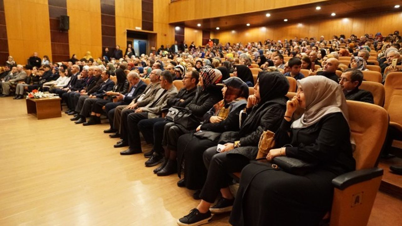 Prof. Ay: “O, Aklın ve Gönlün Muallimidir”