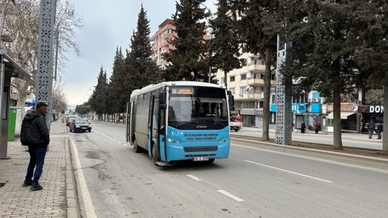 Büyükşehir Toplu Ulaşımda da Esnaf ve Vatandaşın Yanında
