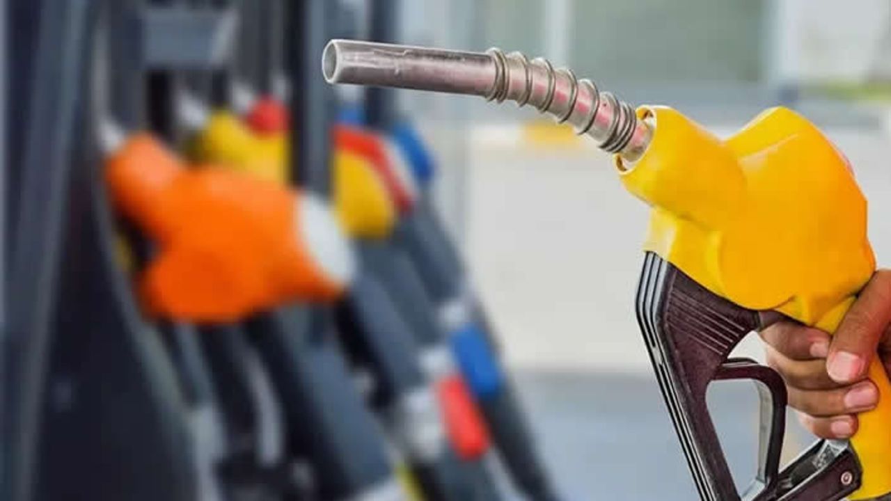 Benzin, motorin ve LPG fiyatları uçuşa geçti: Yeni zamlarla şok yaşandı
