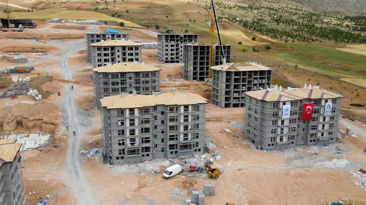 Çevre Bakanlığı'ndan Kahramanmaraş'a 112 bin 414 konut müjdesi