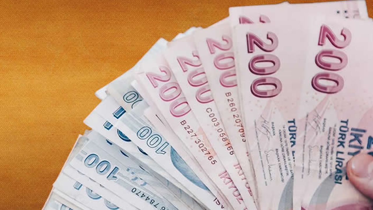 Emekli maaşına ne kadar zam olacak? Gözler TBMM'de! AK Parti'den umutlandıran açıklama