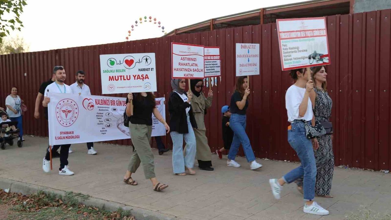 Diyarbakır Halk Sağlığı Haftası Etkinlikleri: Sağlık Taramaları ve Bilgilendirme