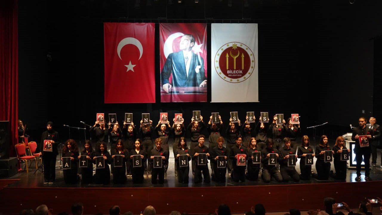Atatürk'ü Anma Gününde Bilecik'ten Gelen Özel Bir Sunum: Atatürk Oratoryosu.