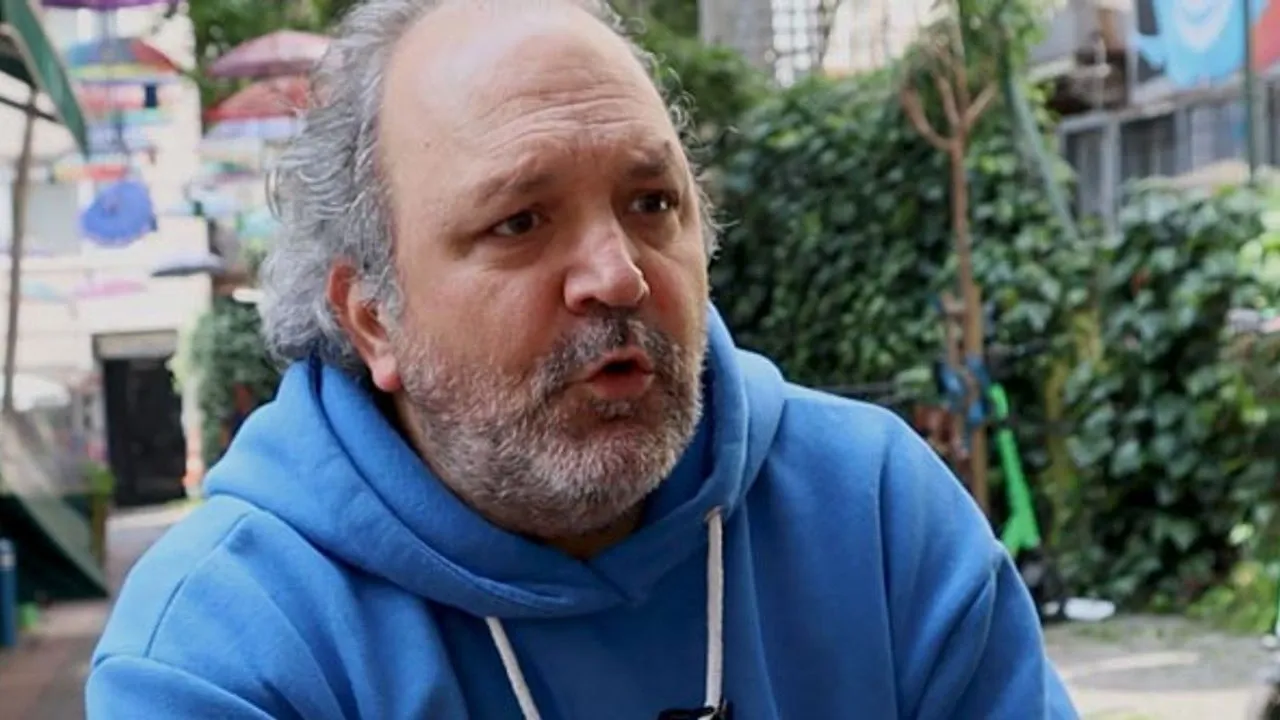 Fazilet Onat’ın eşi Emrah Kolukısa kimdir, nerelidir?