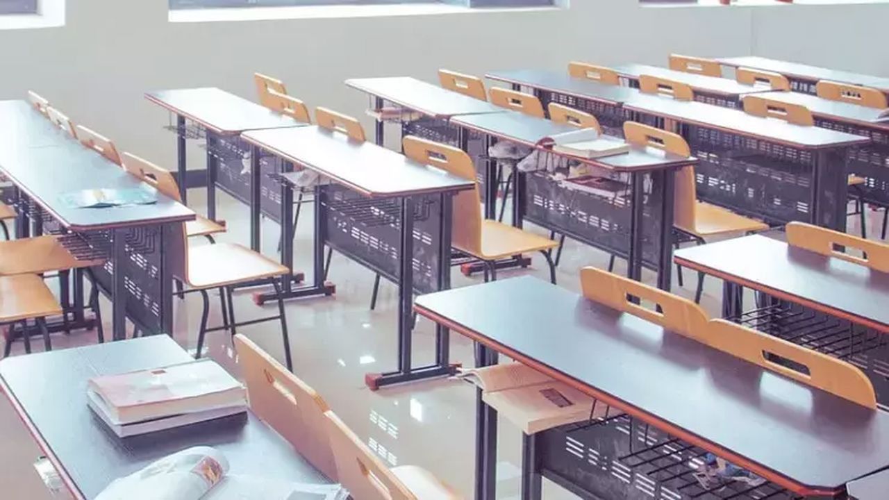 Manisa’da 30 Ekim Perşembe okullar açık mı, tatil mi?