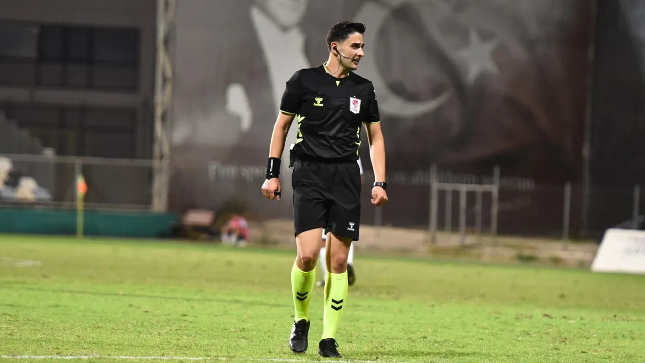 Muhammed Selim Özbek Kimdir? Bahis Skandalında Disipline Sevk Edilen Hakem ve Yönettiği Maçlar