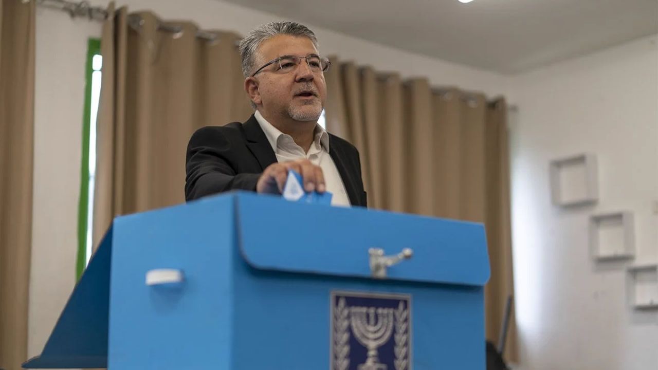 Ortak Liste Büyüyü Bozu: Yusuf Cebbarin Kimdir, Siyasi Kariyeri ve Eğitimi Nedir?
