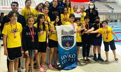 SANKO OKULLARI YÜZMEDE 39 MADALYA VE 2 KUPA KAZANDI