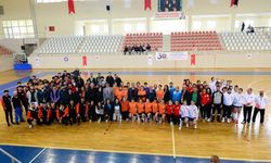 Üniversitemiz, Türkiye Üniversite Sporları Federasyonu Hentbol 1.Lig Kadın- Erkek Grup Müsabakalarına Ev Sahipliği Yapıyor