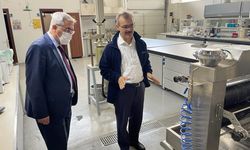 Rektör Prof. Dr. Niyazi Can, Bor Araştırma Enstitüsünü Ziyaret Etti