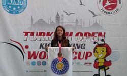 Öğrencimiz Şehri Yavuz, Kick Boks’ta 9. Kez Dünya Şampiyonu Oldu