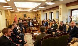 Tarım ve Orman Bakan Yardımcısı Dr. Nihat Pakdil, Rektör Yasım’ı Ziyaret Etti