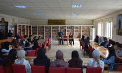 Kütüphane Söyleşileri Gençlerle Buluşmaya Devam Ediyor