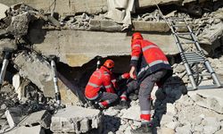 Büyükşehir İtfaiyesi’nden Gerçeği Aratmayan Deprem Tatbikatı