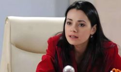 Ünlü oyuncu Özgü Namal bomba gibi bir proje ile setlere dönüyor