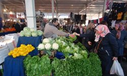 Adana'da alışveriş ve lezzet şöleni: Semt pazarlarını keşfedin