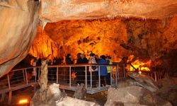 Ankara'nın Turistik Cenneti: Tulumtaş Mağarası Akademisyenleri Büyüledi