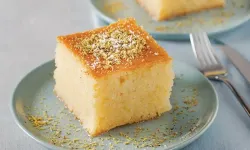 Herkesin merak ettiği o tarif: Limonlu revani nasıl bu kadar lezzetli oluyor?