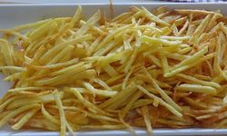 Çıtır Çıtır Patates Kızartması Yapmanın Sırrı: Şaşırtan Tüyolar Ortaya Çıktı!