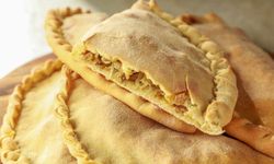 Ev mutfağınıza İtalyan esintisi: Tavuklu ve sebzeli Calzone Tarifi!