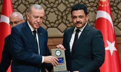 Cumhurbaşkanı Erdoğan'dan Aksu TV'ye ödül