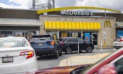 Bilanço giderek artıyor: Siyonist uşakları besleyen Mcdonalds'ta 'pes' dedirten skandal!