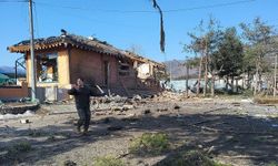 Tatbikat ellerinde patladı! Bombalar yerleşim yerine düştü: Çok sayıda yaralı var