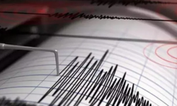 Bursa'da deprem! Vatandaşlar yataklarından fırladı