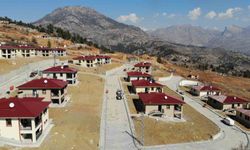 Kahramanmaraş’ta yeni evler depremzedelere teslim ediliyor