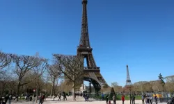 Paris’te radikal şehir planı değişikliği: 500 cadde trafiğe kapanacak