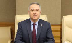 DEVA Partili Karatutlu: “Tüm sağlık emekçilerinin yanında olmaya, haklarını savunmaya devam edeceğiz!”