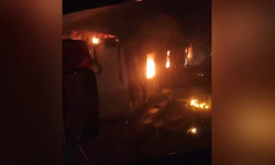 Kahramanmaraş Afşin'de kontenyer yangını paniğe neden oldu
