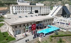 Kahramanmaraş'ta Resul Arslanhan Dulkadiroğlu Millet Kütüphanesi ve Etüt Merkezi hizmete açıldı!