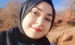 20 yaşındaki Aysun evinde katledildi!