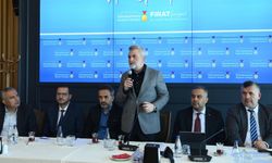 Kahramanmaraş'ta Muhtarlar Sahneye Çıktı: Başkan Görgel Talepleri Tek Tek Not Aldı!