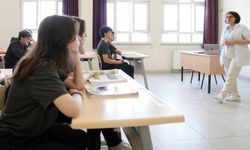 Kahramanmaraş'taki okullara yeni ders geldi