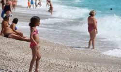 Ölüdeniz'de yaz rüzgarı: Turistler akın akın geldi!