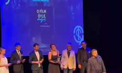 Sahne Maraş'a Büyük Onur: "O Film Öyle Değil" Oyununa Jüri Özel Ödülü