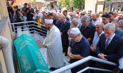 Yangın Faciasında Hayatını Kaybeden Anne ve Bebeği Kahramanmaraş’ta Gözyaşlarıyla Uğurlandı