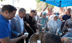 Ahilik Derneği’nden Anlamlı Etkinlik: Binlerce Kişi Aşure Sofrasında Buluştu