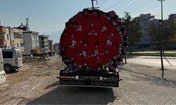 Sanat Eseri Gibi Buket! Kahramanmaraş’ta 4 Ayda Hazırlanan Dev Tasarım